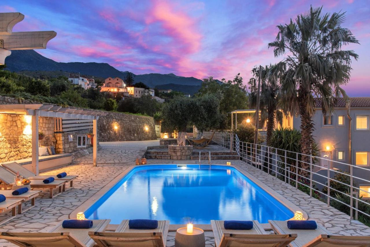 Villa Chrysallis With Heated Pool Georgioupoli Exteriör bild