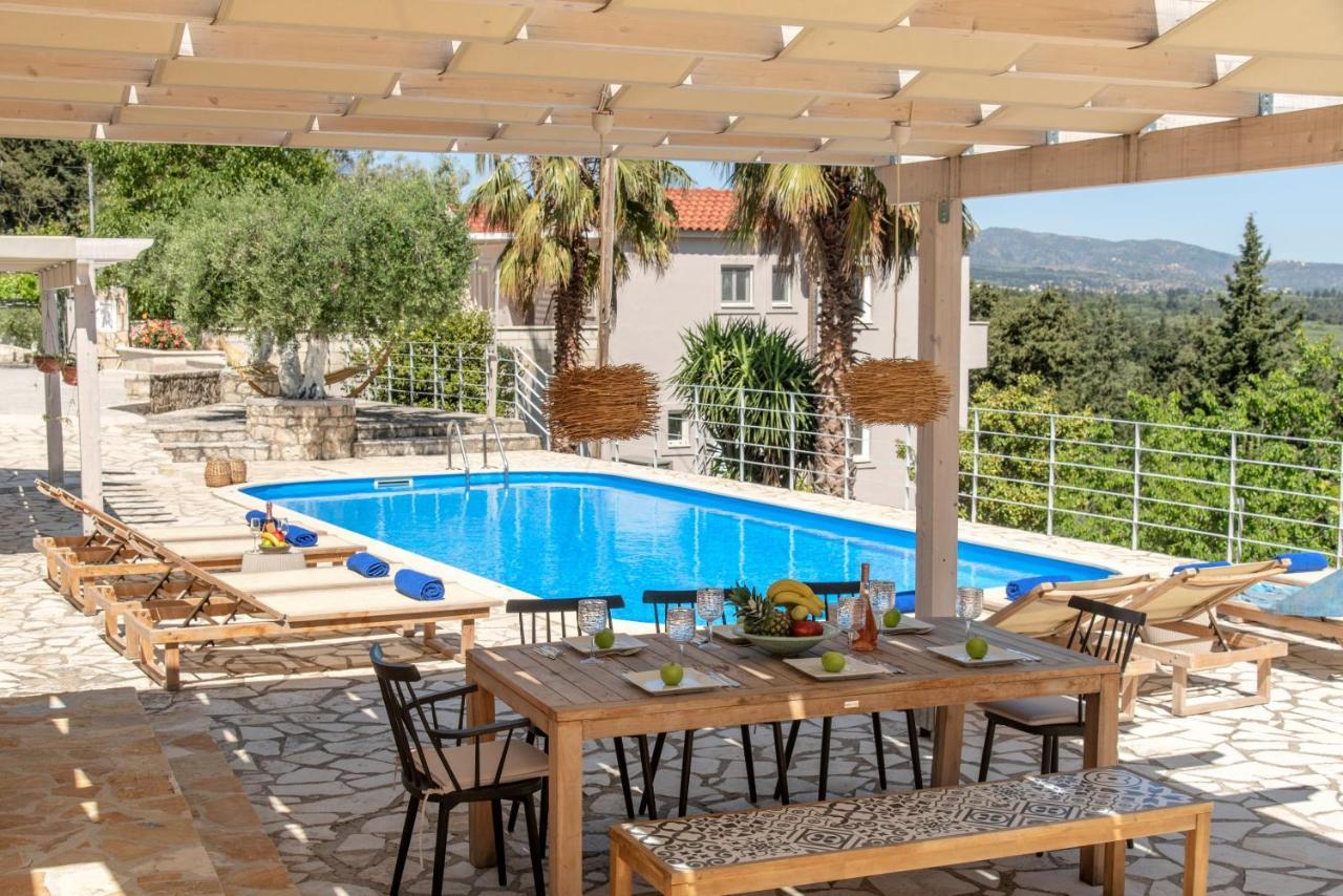 Villa Chrysallis With Heated Pool Georgioupoli Exteriör bild